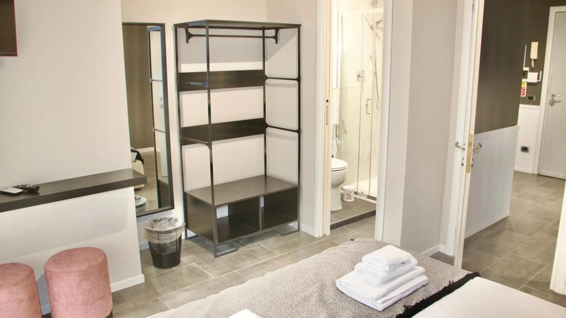 게스트하우스 Xcross Suites Garbatella 로마 이탈리아