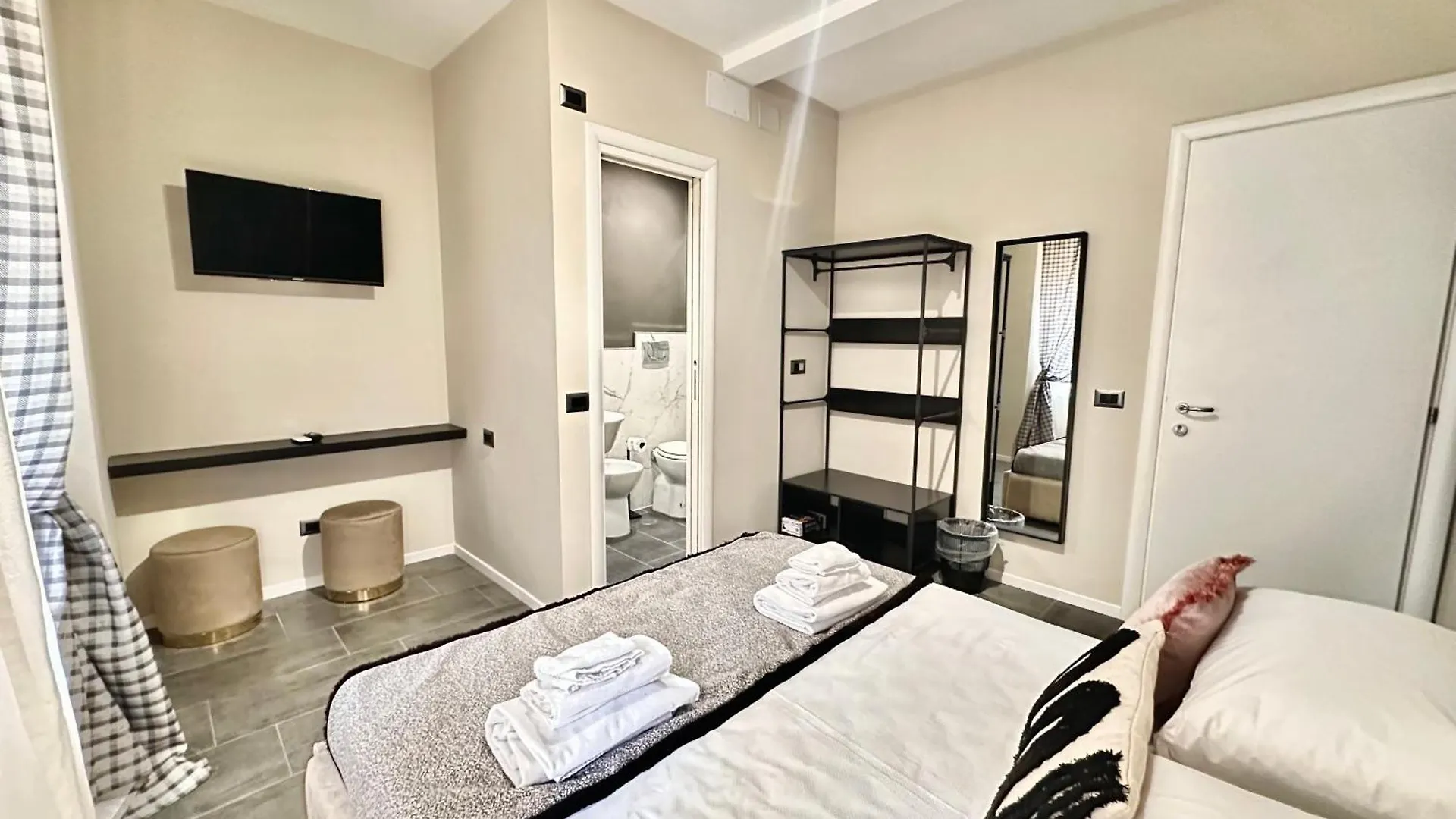 게스트하우스 Xcross Suites Garbatella 로마