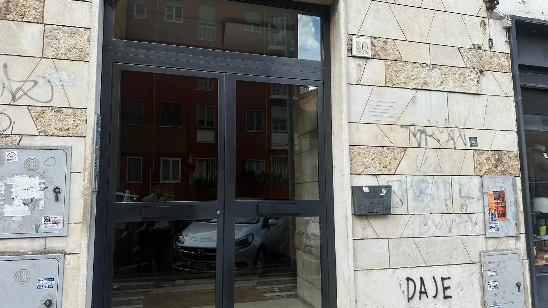 Xcross Suites Garbatella location
