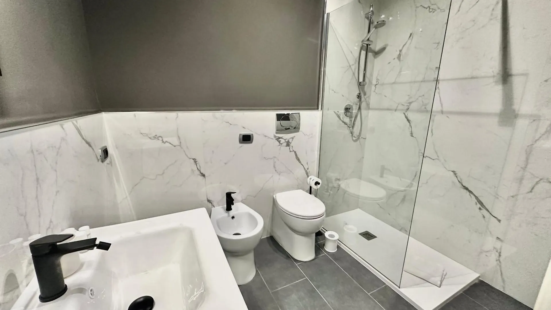 Affittacamere Xcross Suites Garbatella Roma Italia