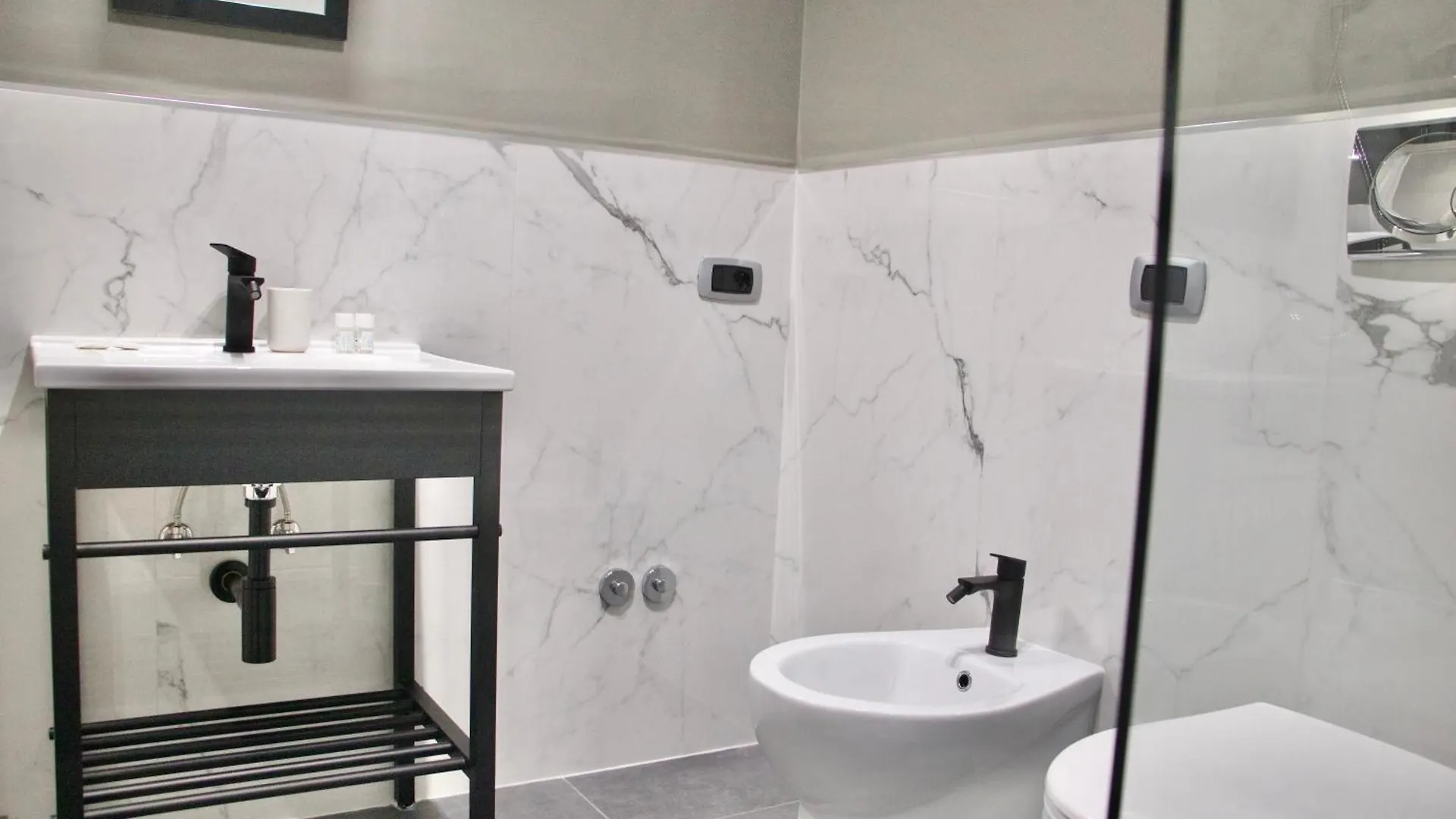 Affittacamere Xcross Suites Garbatella Roma