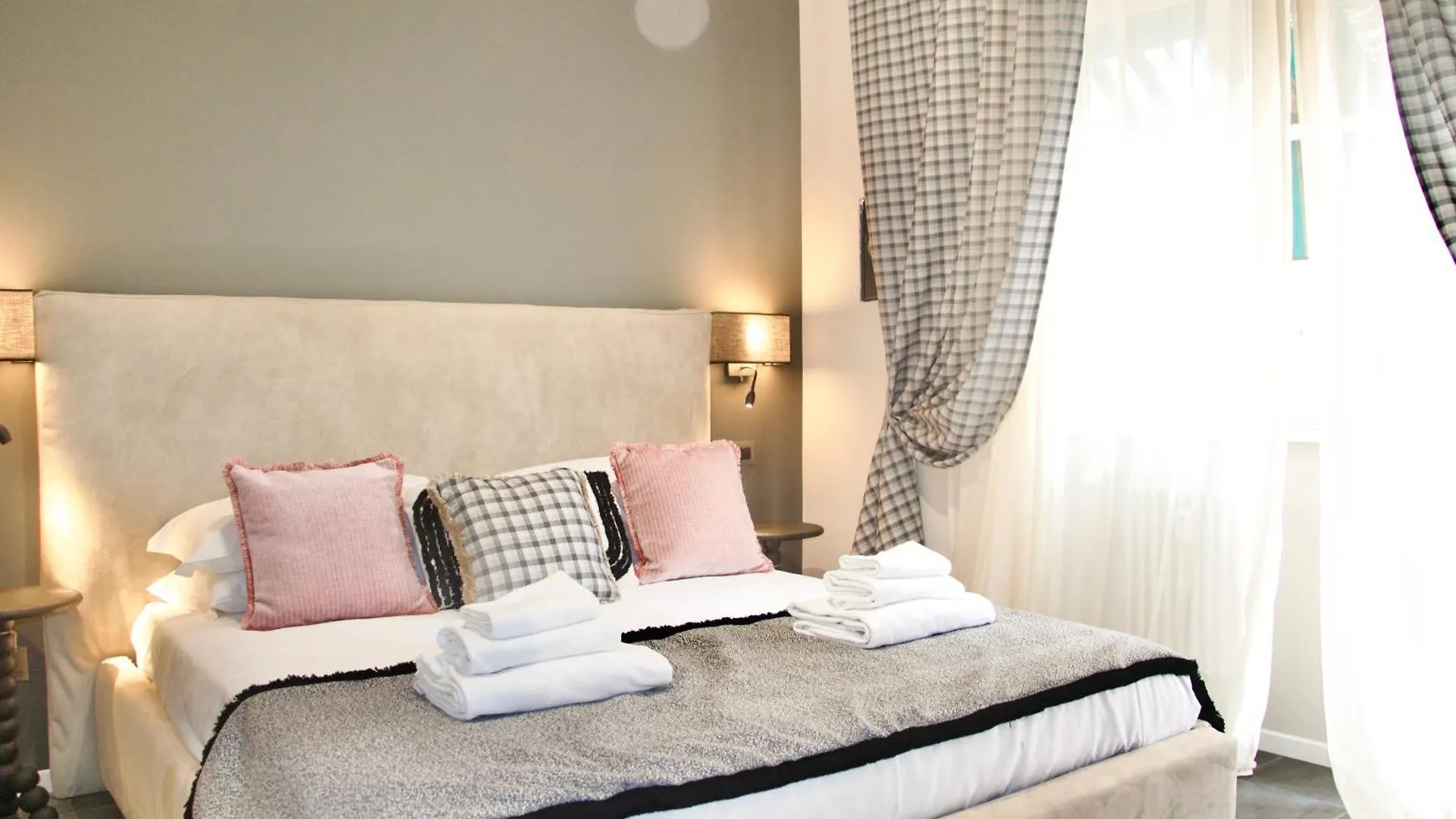 Affittacamere Xcross Suites Garbatella Roma